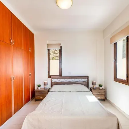 In Sleeps 8 Includes Swimming Pool Air Con And Wifi 7 Villa *
